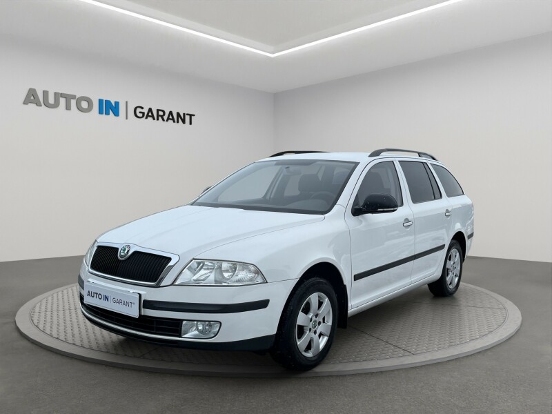 Škoda Octavia 1.6 75kw, ČR, serv. kniha