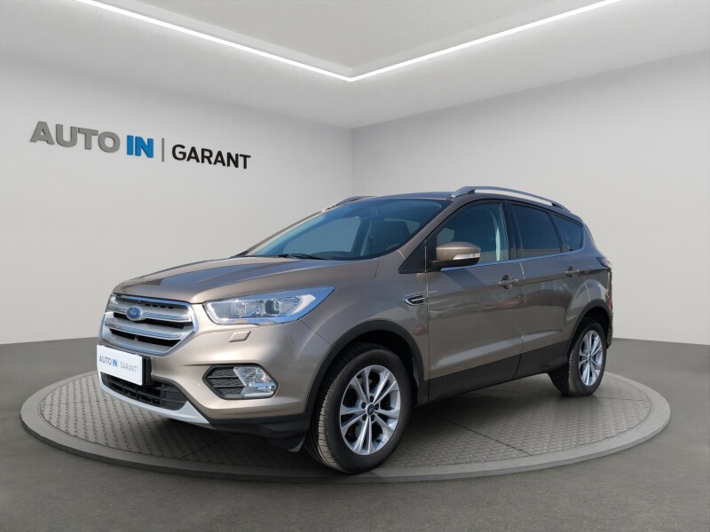 Ford Kuga 2.0 TDCi 110kW, 4x4, ČR, Serv. kniha