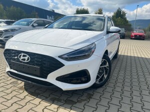 Hyundai i30 GO CZECH! 1,5i 70 kW