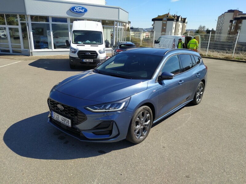 Ford Focus 1.0 EcoBoost Hybrid ( mHEV ) 114kW/155k ST-Line X