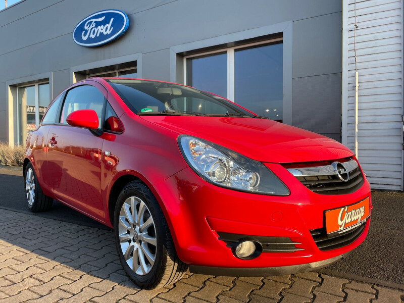 Opel Corsa 1.4 16V Innovation