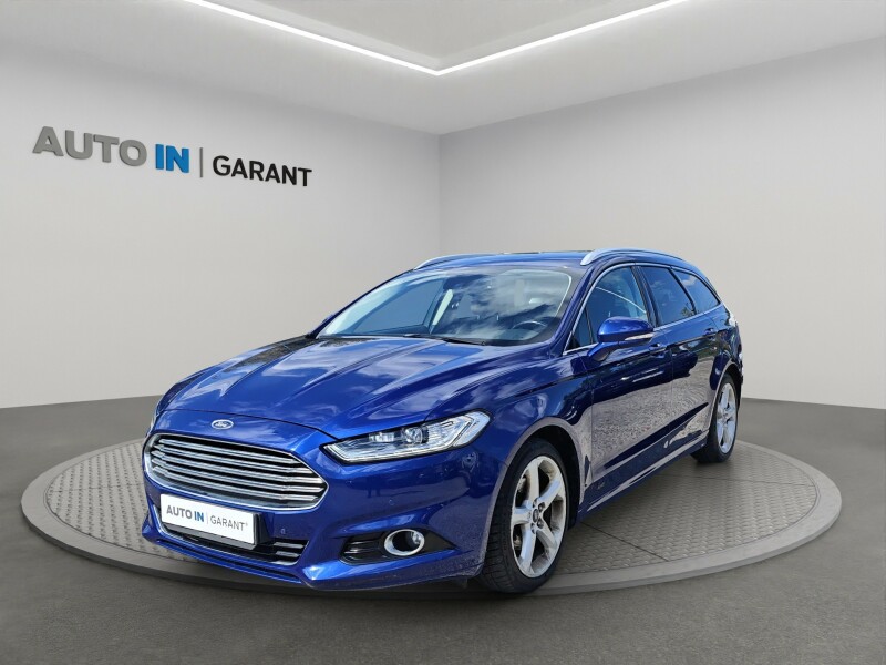 Ford Mondeo Titanium , 4x4 . čr, 