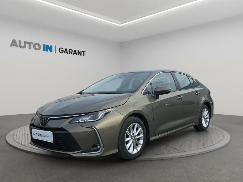 Toyota Corolla 1.6 VVT-i 97kW, Serv. kniha, zimní kola