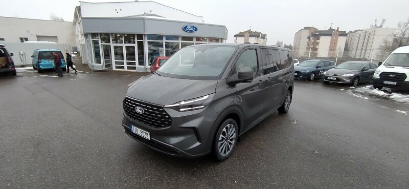 Ford Tourneo Custom 2,0 EcoBlue 125kw/170k Titanium X AWD