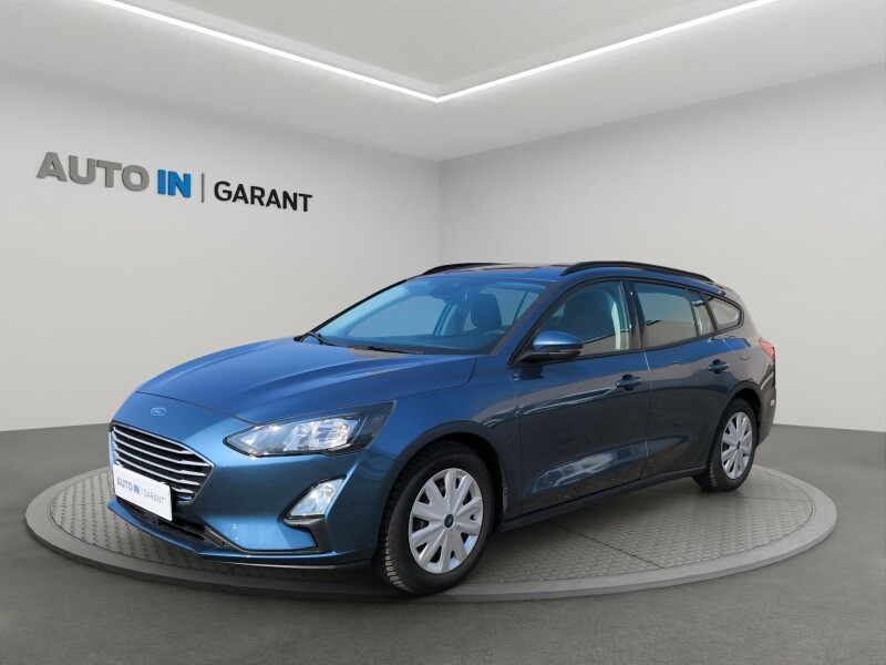 Ford Focus Trend 1.0 92kW, ČR, serv. kniha