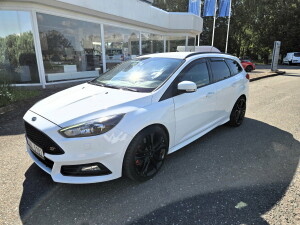 Ford Focus ST kombi 184kw