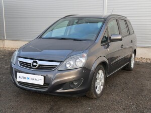 Opel Zafira 1.6 85kw, ČR, 1.maj, tažné