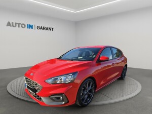 Ford Focus ST 2,3 280PS, CZ původ, najeto 63 tis. km, audiosystém B&O s 10 reproduktory vč. subwooferu