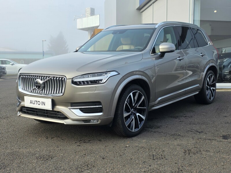 Volvo XC90 INSCRIPTION B5 AWD, tažné zař.