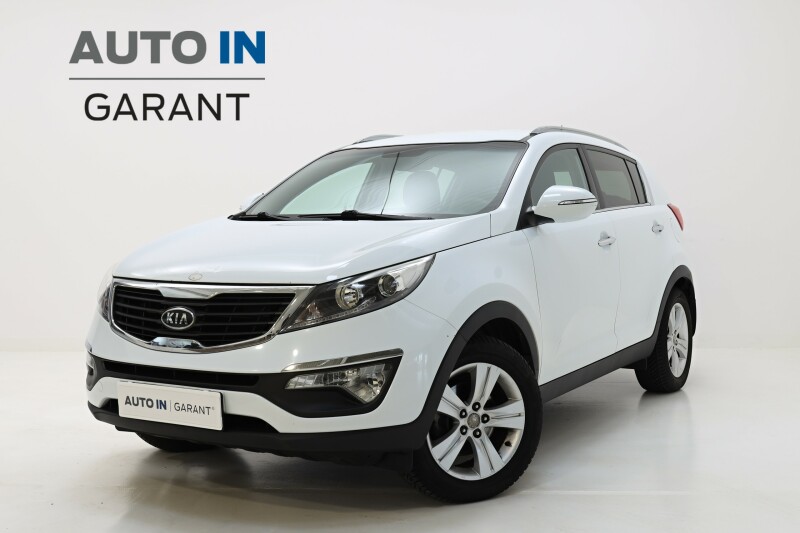 Kia Sportage 1.6i, 99kW, 1.majitel ČR, park.kamera, servis