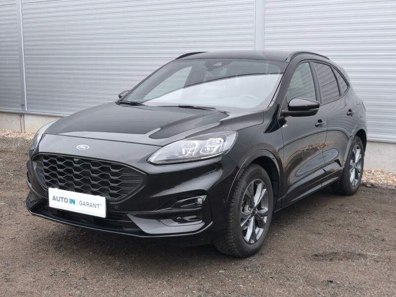 Ford Kuga ST-Line X 1.5 110kw, ČR, 1.maj, FordPass Connect