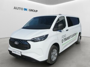 Ford Transit Custom Elektrický Custom Kombi L2, 8 míst, předváděcí vůz
