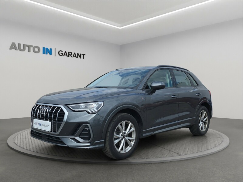 Audi Q3 S-Line 1.5 TFSi 110kw, ČR