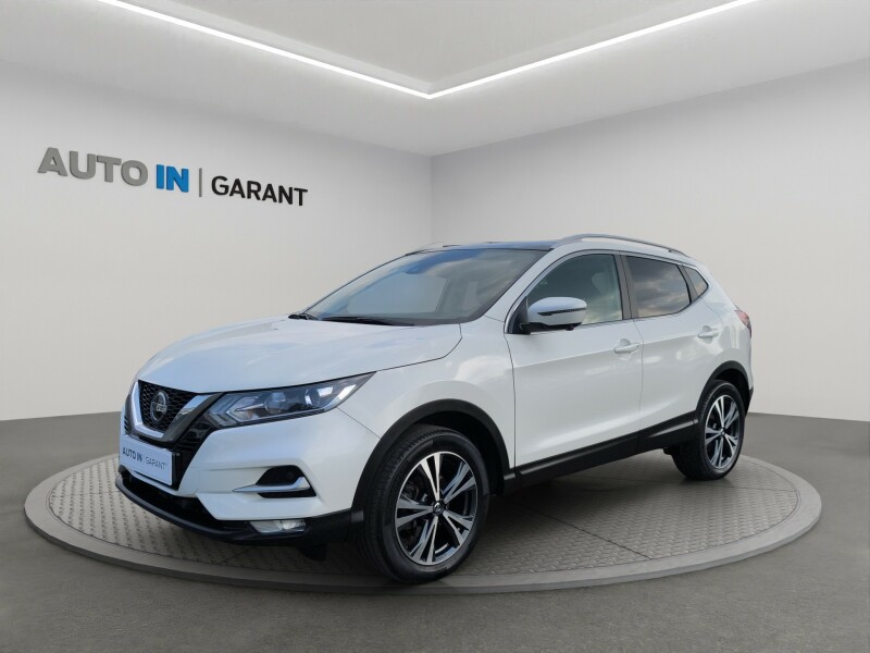 Nissan Qashqai N-Connecta 1.3 DIG-T 103kW, ČR, 1. maj., serv. kniha
