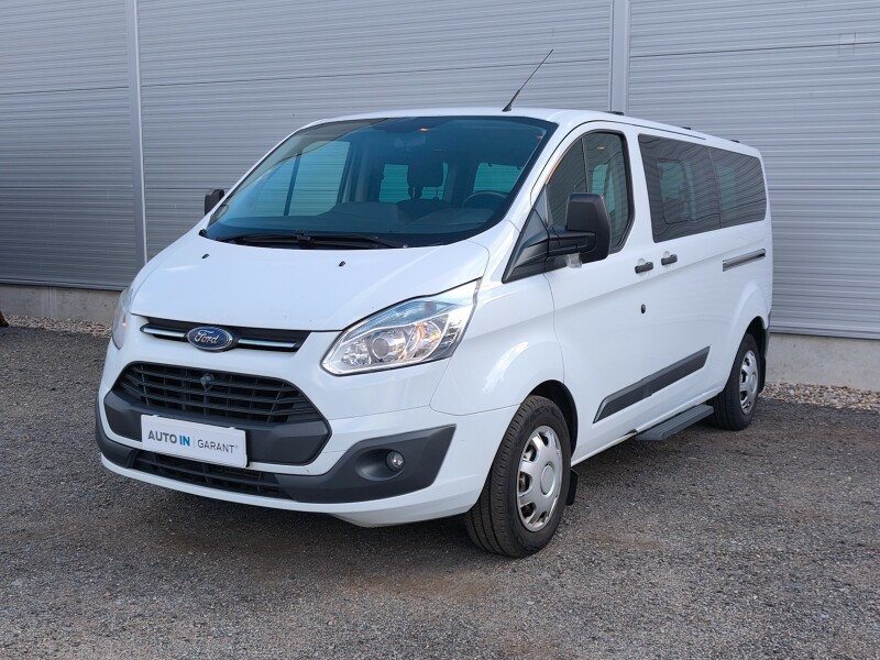 Ford Tourneo Custom L2 2.2 TDCi 92kw, ČR, 1.maj, tažné