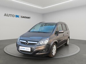 Opel Zafira 1.6 85kw, ČR, 1.maj, tažné